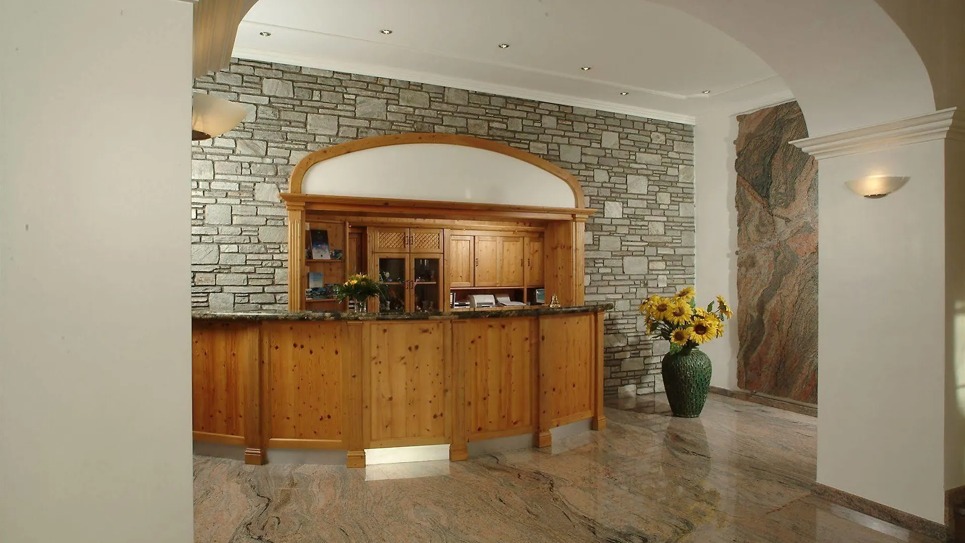 Airporthotel Salzburg - Hotel Am Salzburg Airport 4*,  Österrike